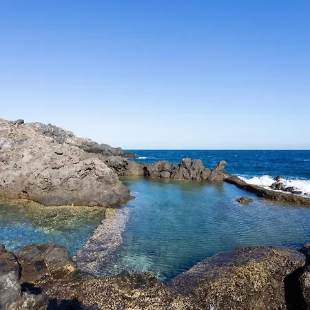 度假居 Home2book Charming Sea Front House El Escobonal
